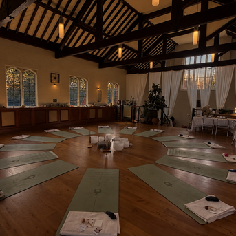 Halo Days: Dec 13th | Year-End Release & Renewal Retreat | The Oak House Studio – Hatfield House