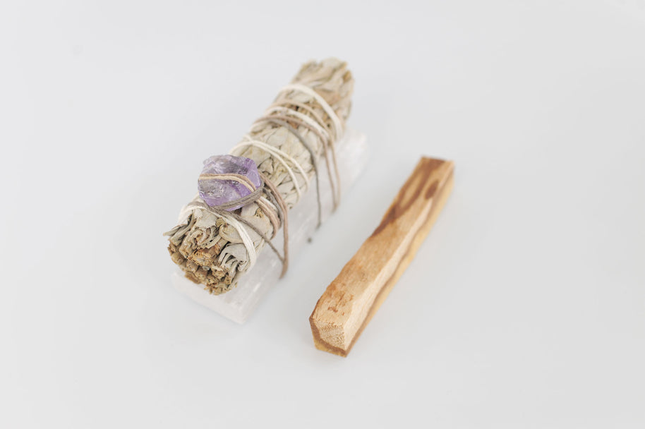 White Sage and Palo Santo Energy Cleansing Kit
